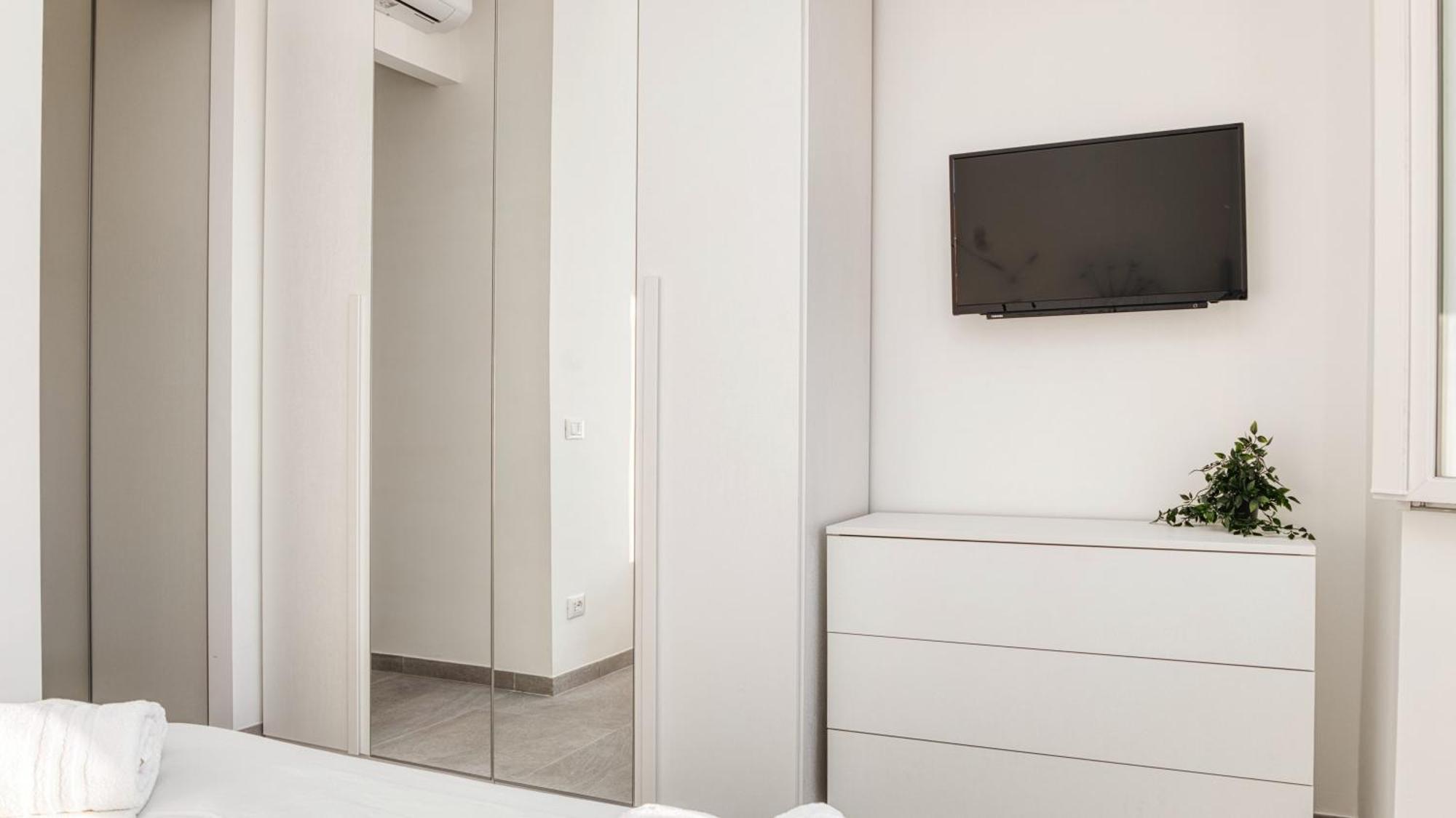 Ideal Rent - Sirtori 10 Apartment